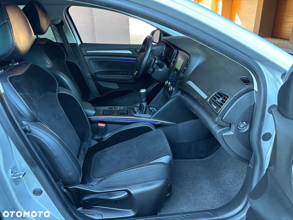 Renault Megane 2018 photo 5