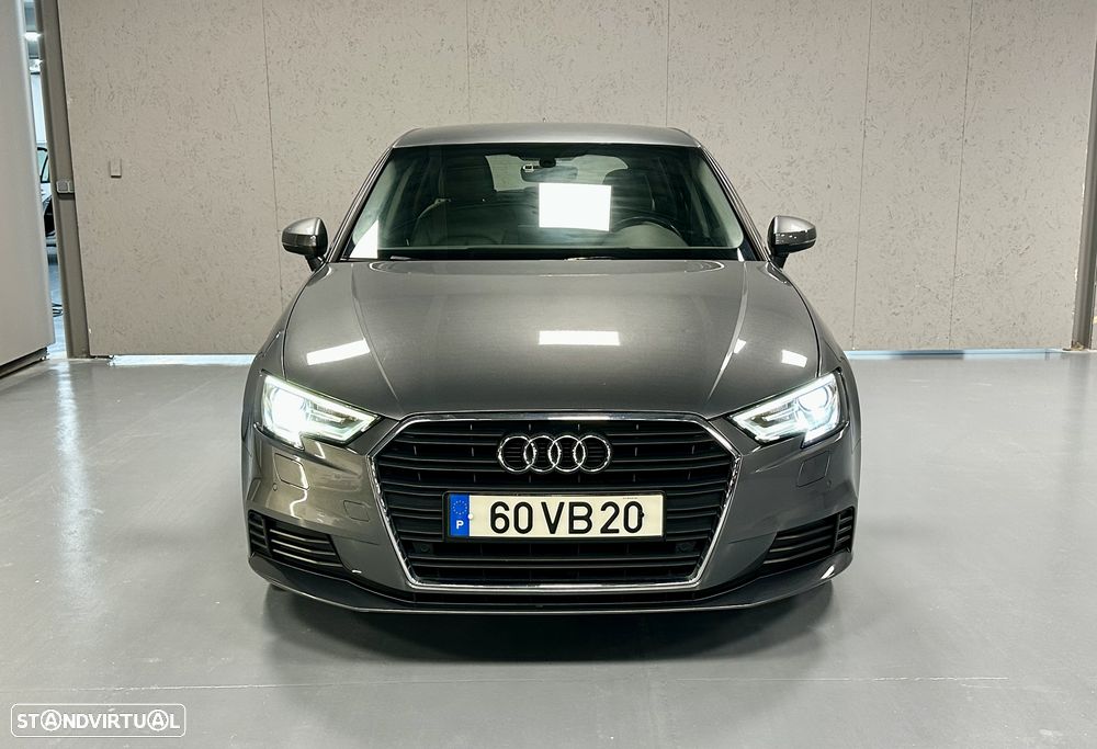 Audi A3 Sportback 30 TDI Design S tronic - 19