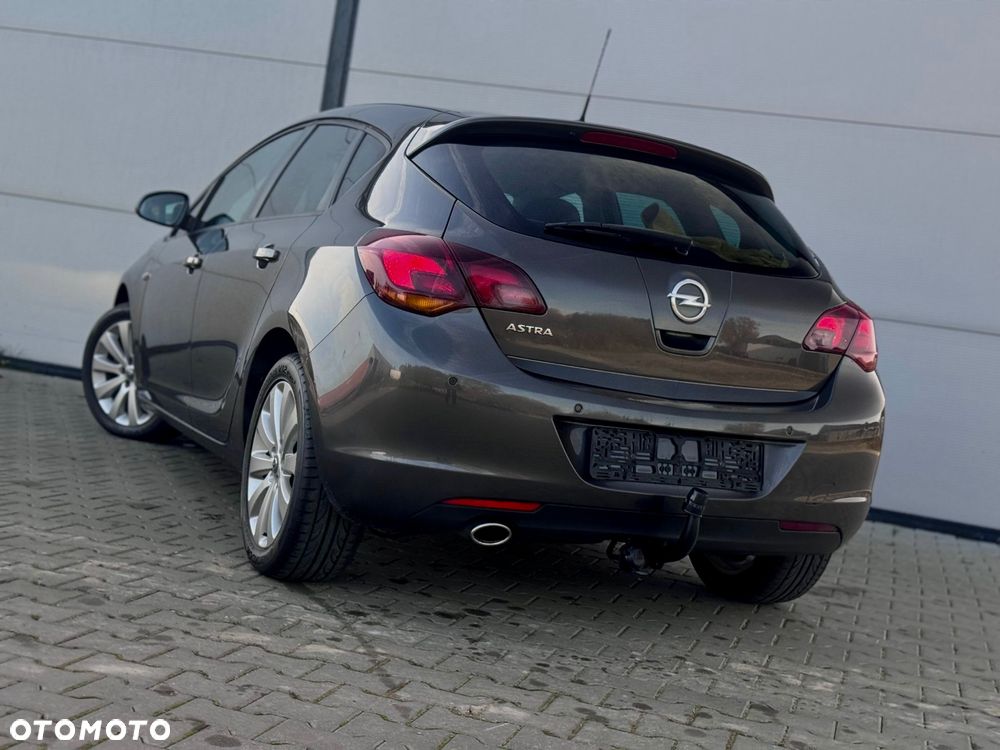 Opel Astra 1.4 Turbo Edition - 20