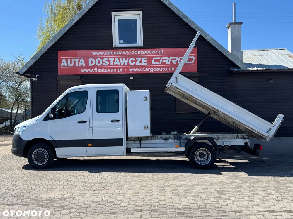 Mercedes-Benz Sprinter - 9