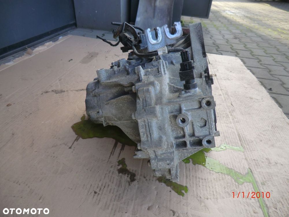 KIA RIO III 10- 1.4 B SKRZYNIA BIEGÓW - 2