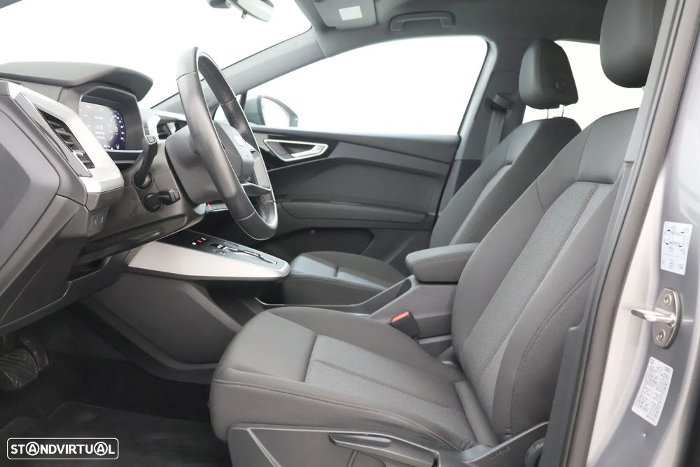 Audi Q4 Sportback e-tron - 6