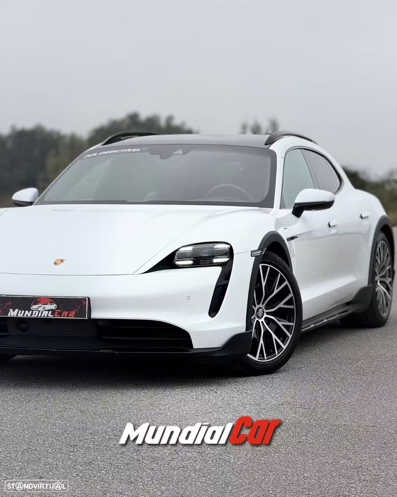 Porsche Taycan Cross Turismo - 9