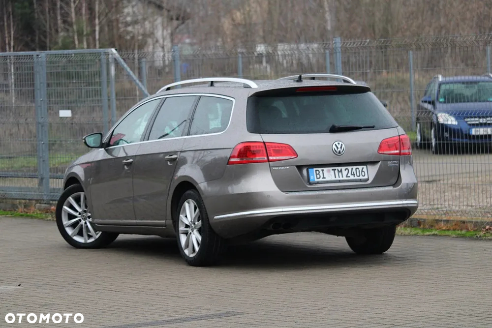 Volkswagen Passat Variant 2.0 TDI DSG BlueMotion Technology Highline - 14