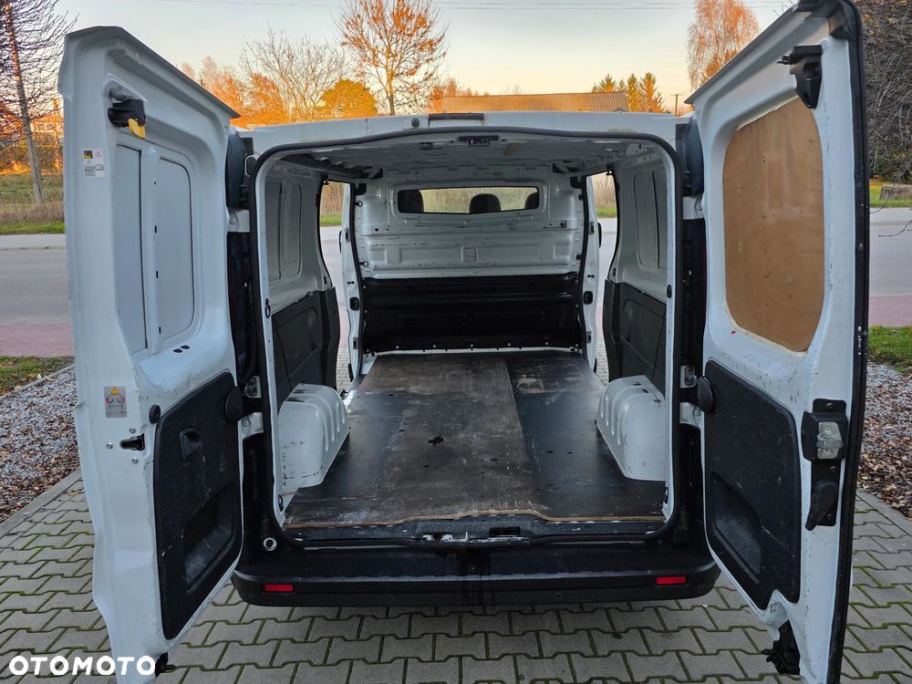 Renault trafic - 10