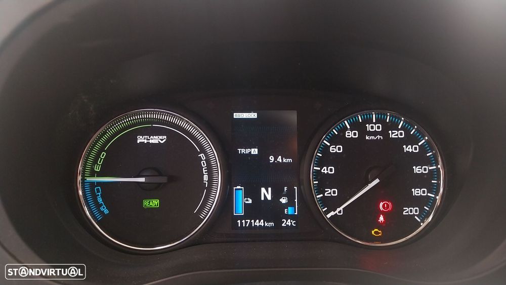 Mitsubishi Outlander 2.0 Intense Navi - 7