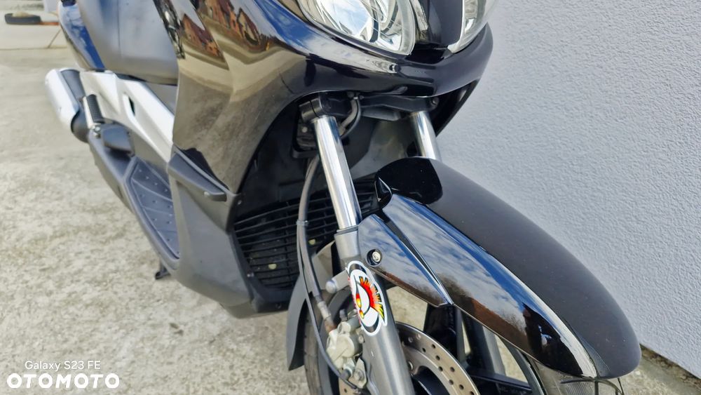 Yamaha X-max - 21