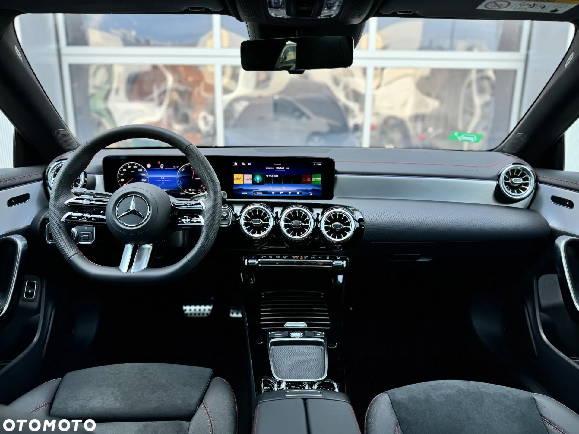 Mercedes-Benz CLA 250 e PHEV AMG Line 8G-DCT - 15