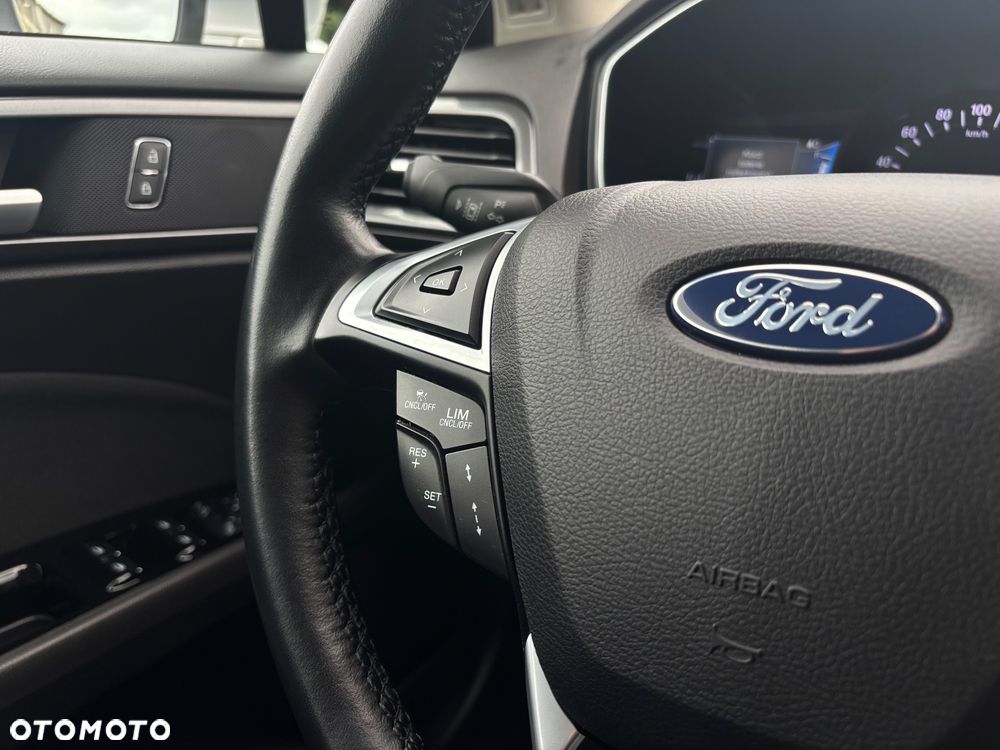 Ford Mondeo 2.0 Hybrid Titanium - 30