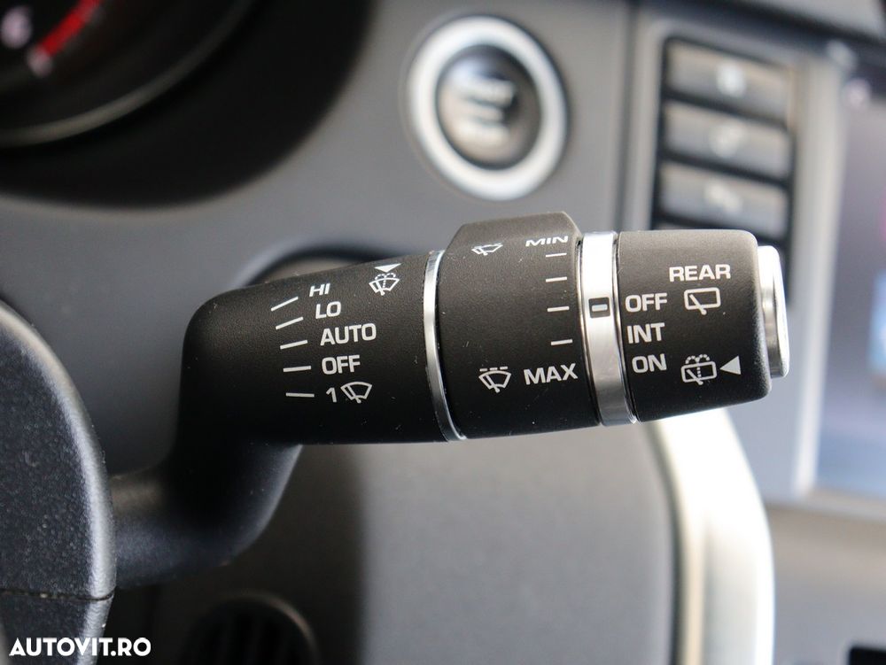 Land Rover Discovery Sport 2.0 l TD4 HSE Luxury Aut. - 14