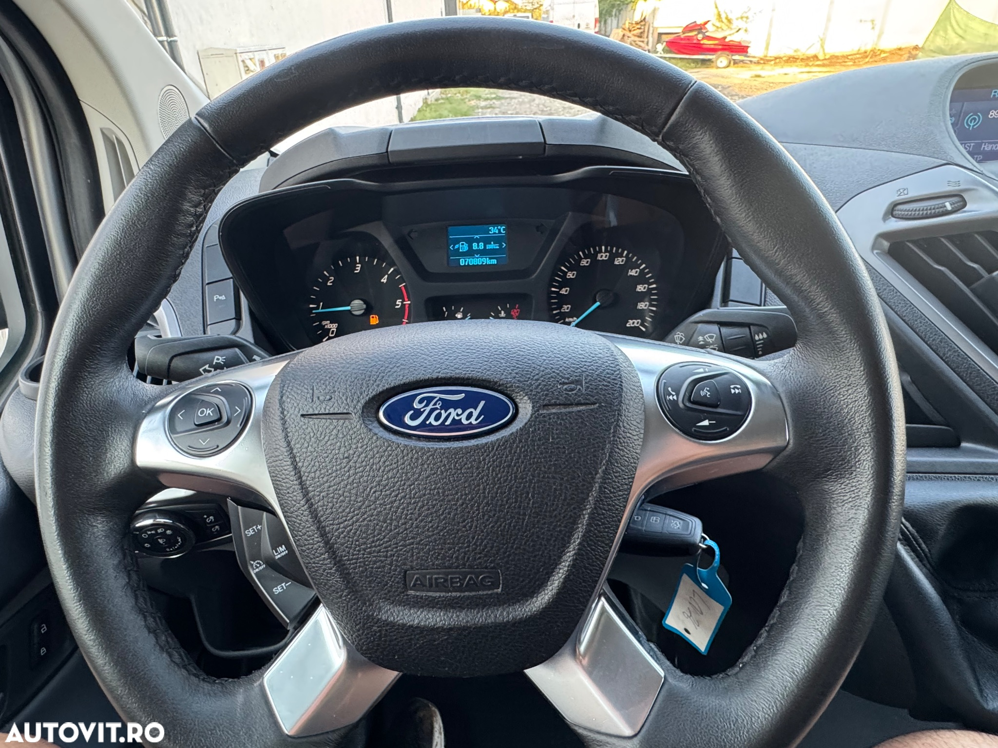 Ford Transit Custom - 13