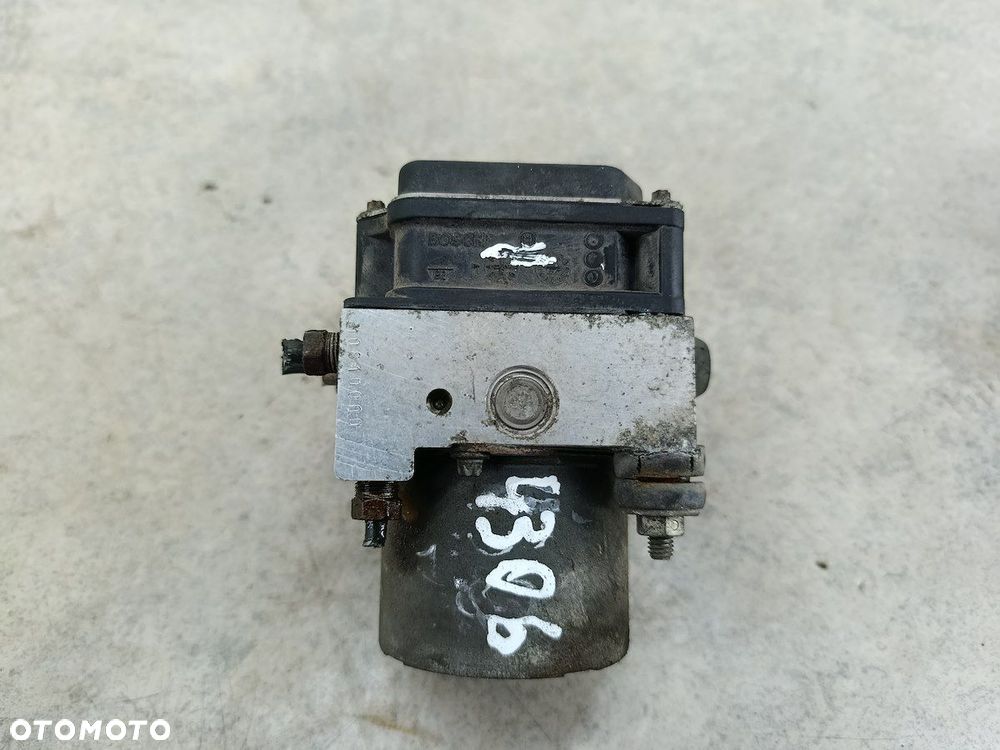POMPA ABS TOYOTA AVENSIS II T25 44510-05040 0265281327  0265800313  BOSCH - 5