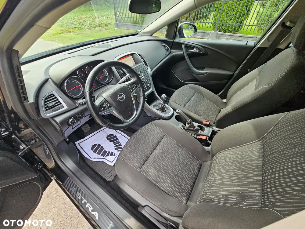 Opel Astra - 8