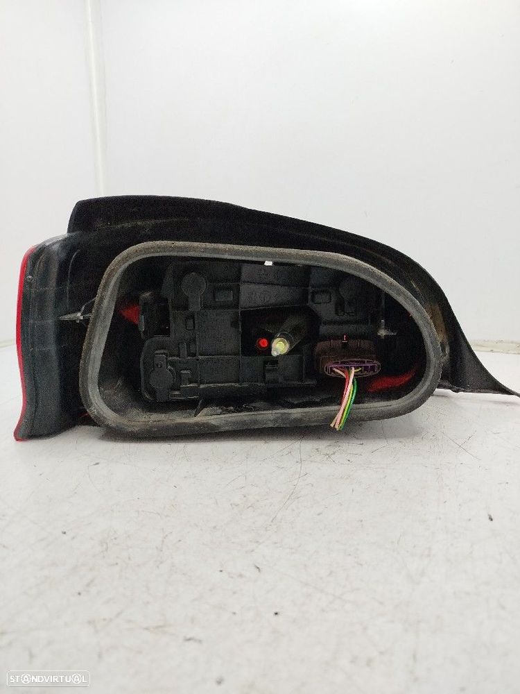 Farolim Stop Dto Citroën Saxo (S0, S1) - 1