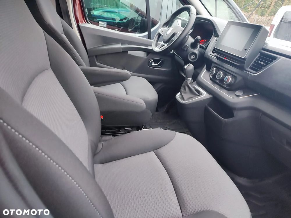 Renault Trafic 2.0 dCi EDC - 25