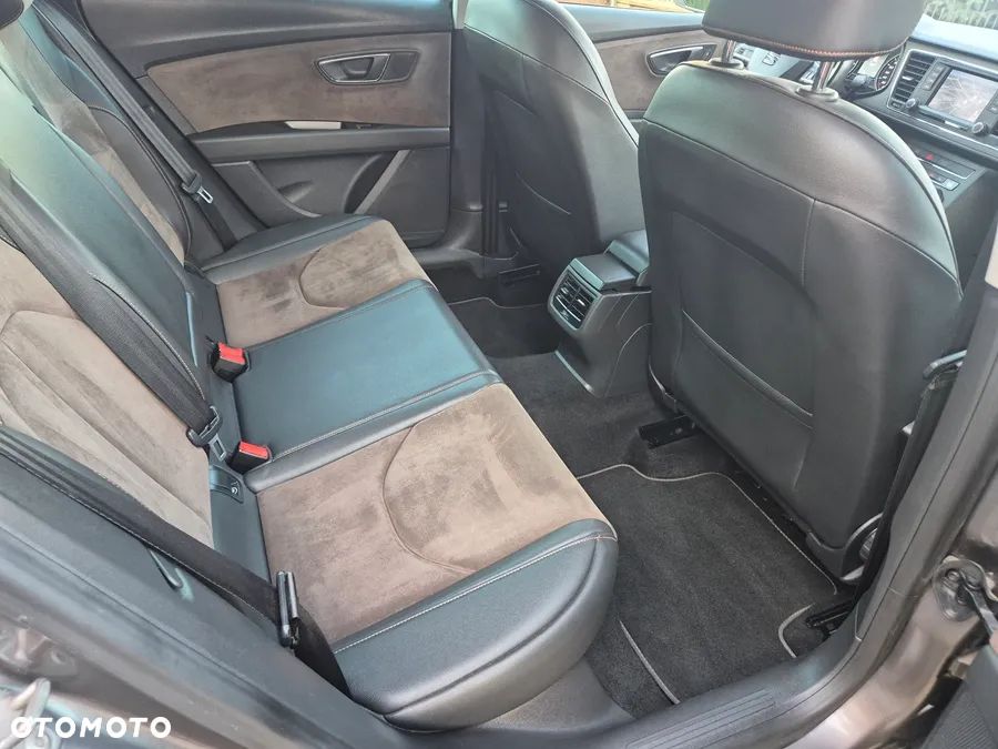 Seat Leon 2.0 TDI Start&Stop 4Drive X-Perience - 27