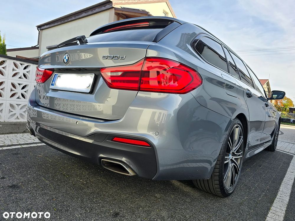 BMW Seria 5 530d M Sport sport - 24