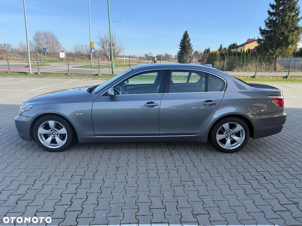 BMW Seria 5 520d - 3
