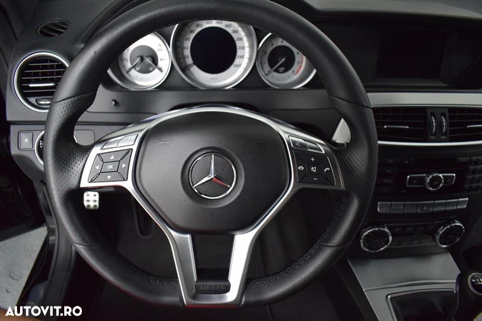 Mercedes-Benz C 180 CGI BlueEFFICIENCY - 15
