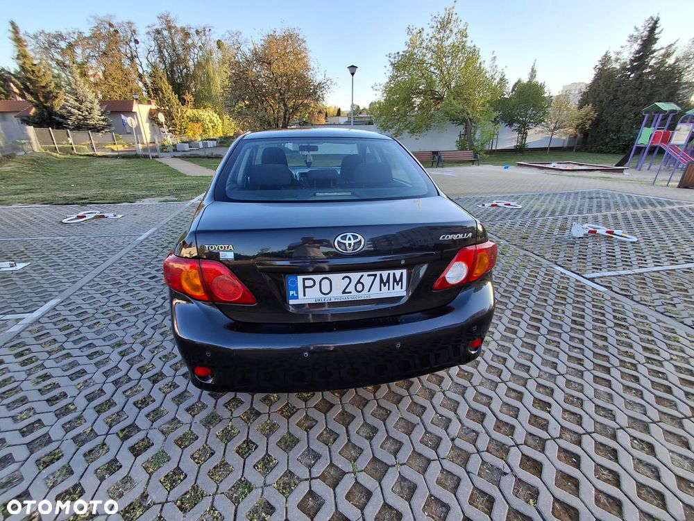 Toyota Corolla 1.6 Luna - 9