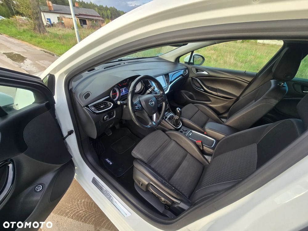 Opel Astra 1.6 D Start/Stop Edition - 17