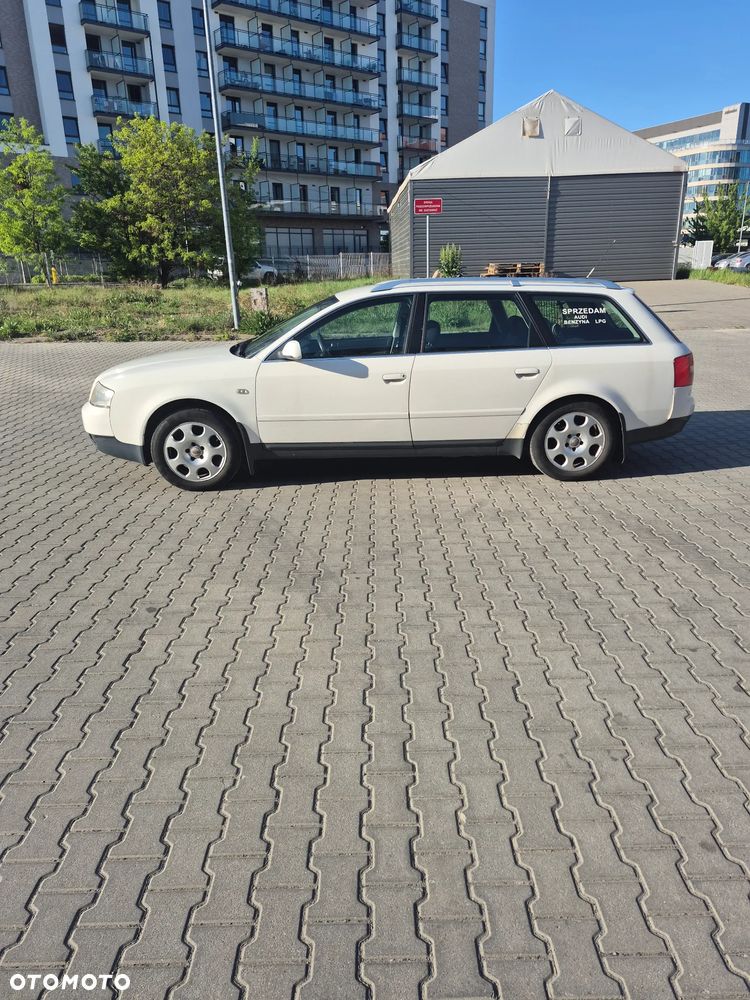 Audi A6 Avant - 21