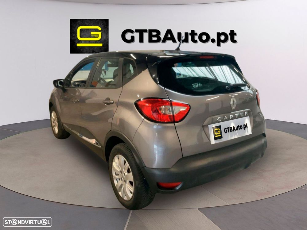 Renault Captur - 8
