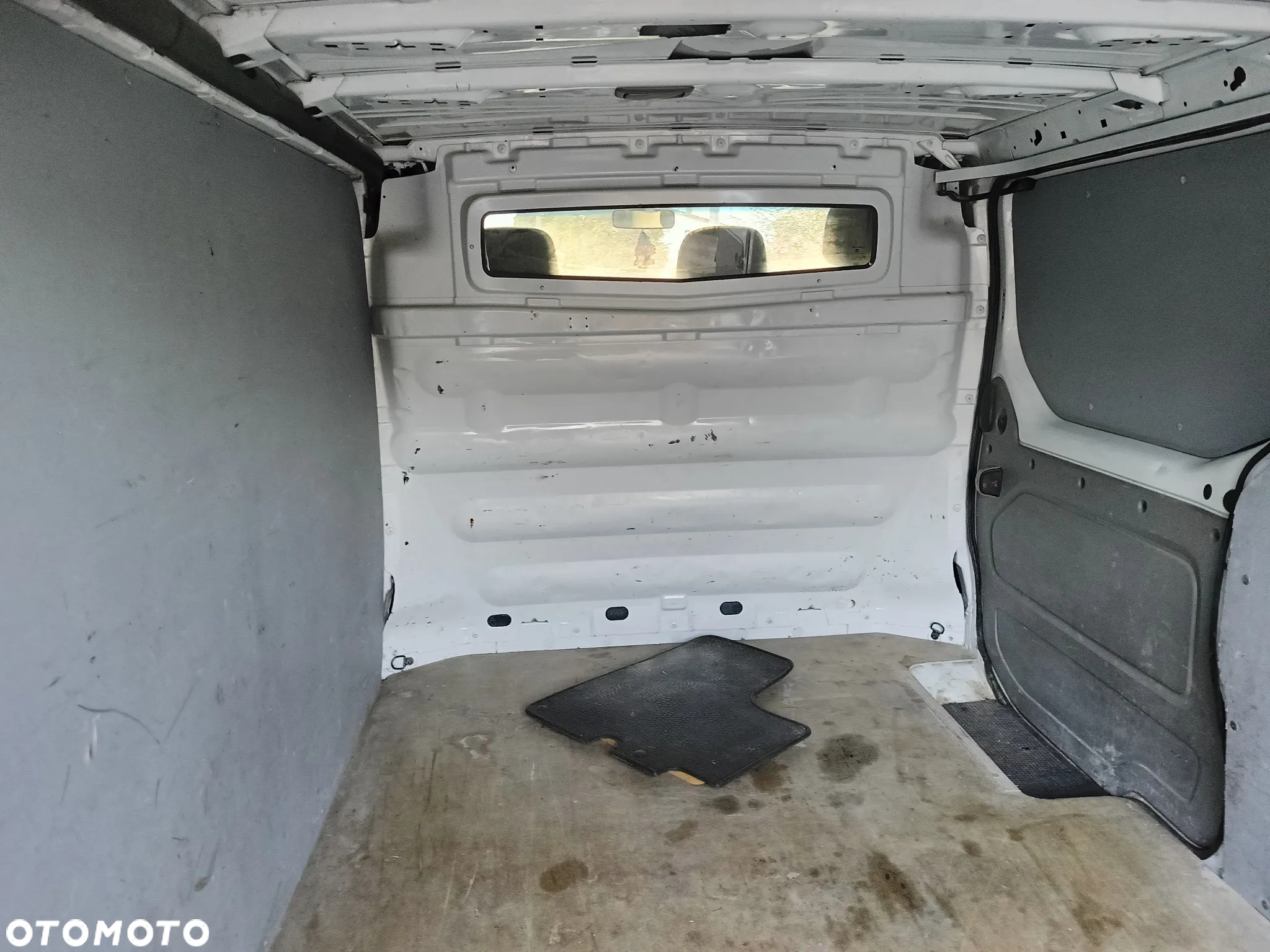 Opel VIVARO - 16