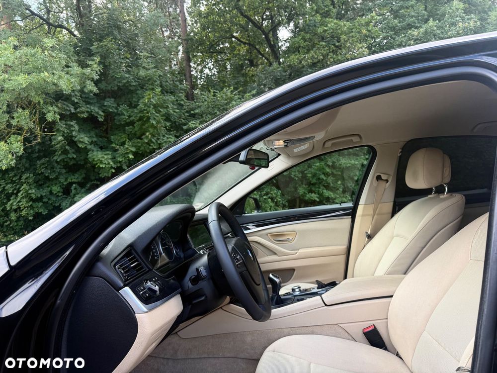 BMW Seria 5 - 11