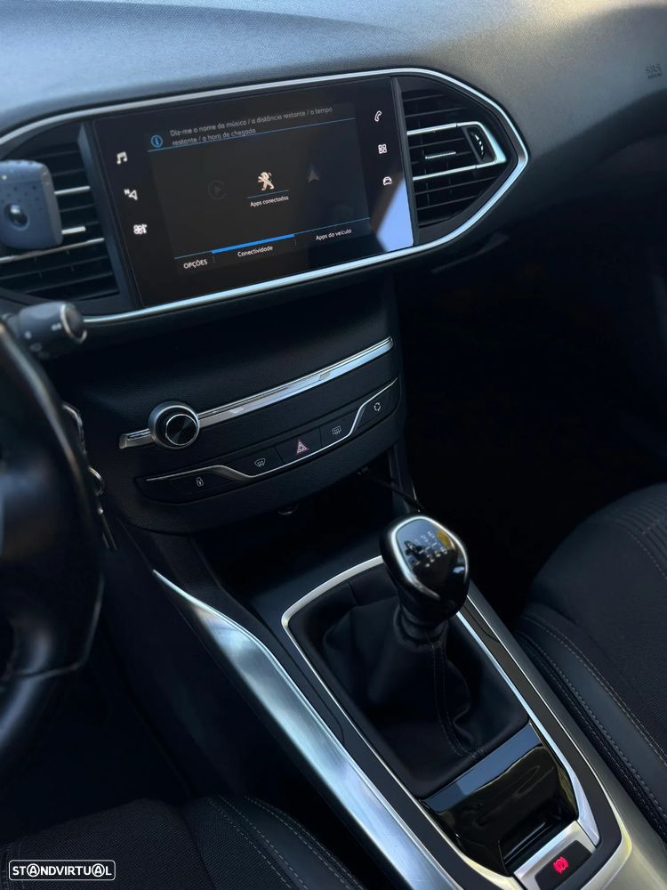 Peugeot 308 1.2 PureTech Allure - 9