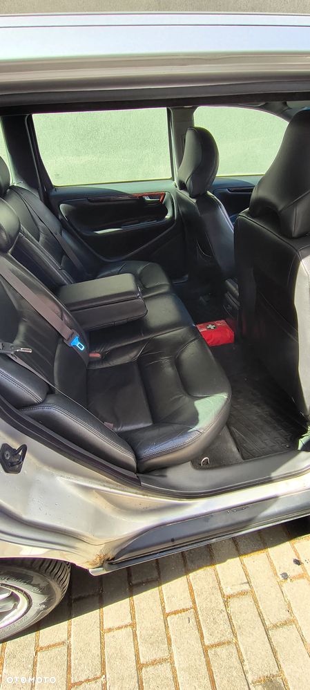 Volvo V70 2.4D5 - 10