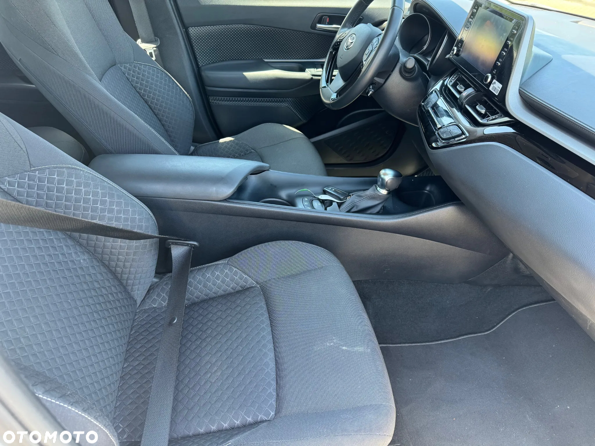 Toyota C-HR 1.8 Hybrid Comfort - 10