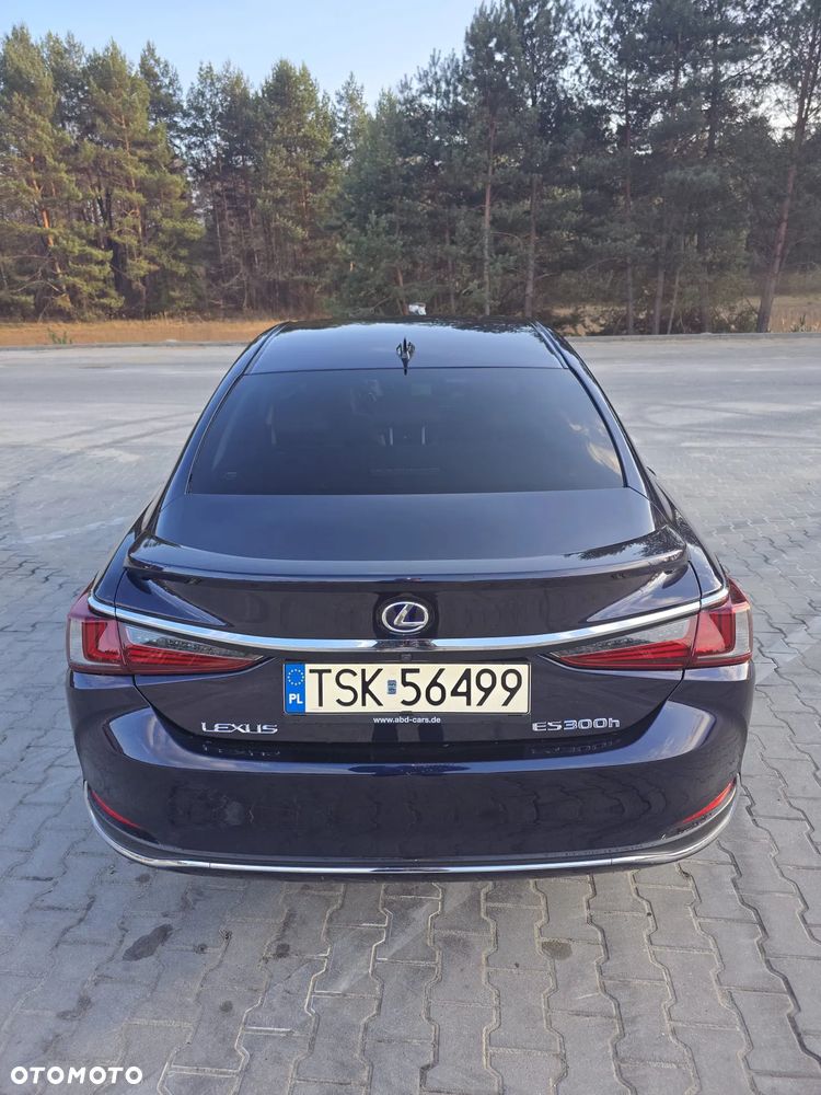 Lexus ES - 11