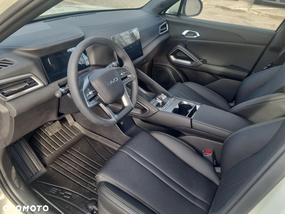 BYD Atto 2 45kWh Active - 10