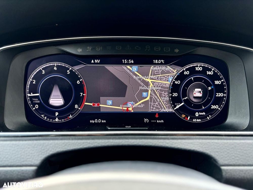 Volkswagen Golf 1.0 TSI DSG Comfortline - 3