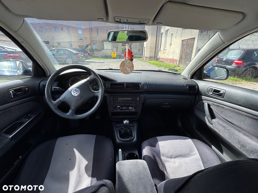 Volkswagen Passat 1.9 TDI Basis - 15