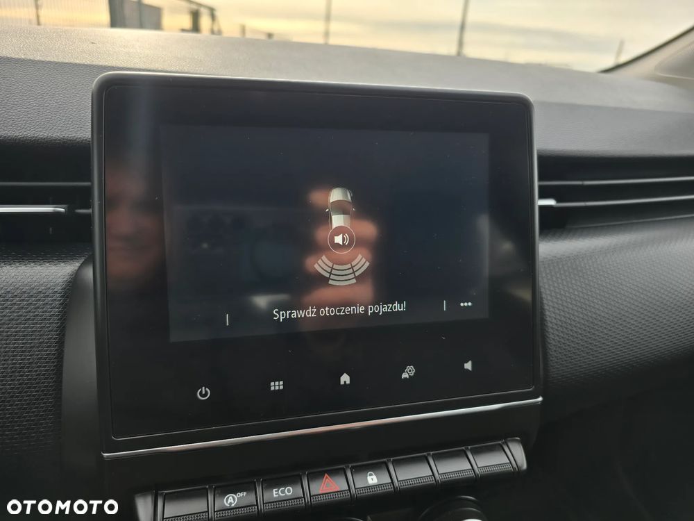 Renault Clio 1.0 TCe Zen - 23