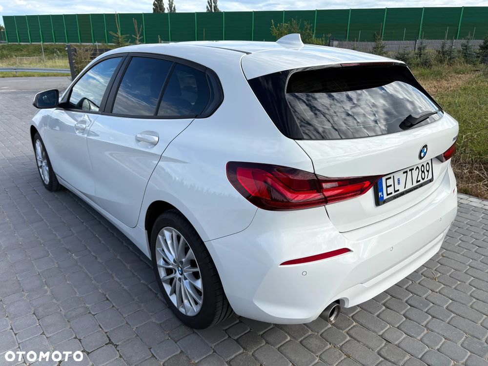 BMW Seria 1 118i - 4