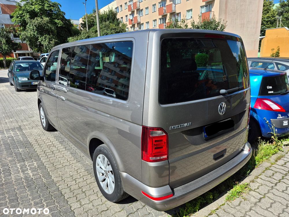 Volkswagen Multivan - 4