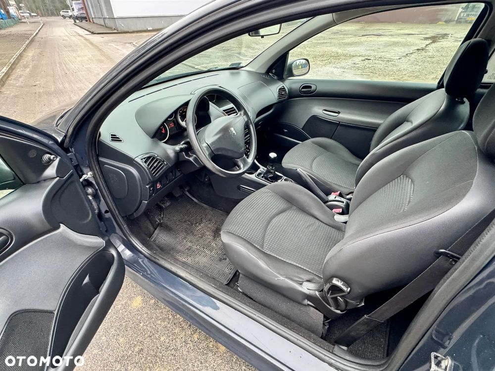Peugeot 206 60 Filou - 7