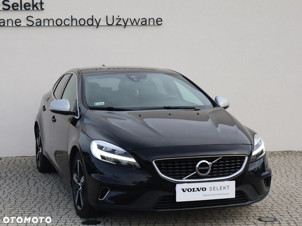 Volvo V40 D3 Drive-E R-Design Momentum - 8