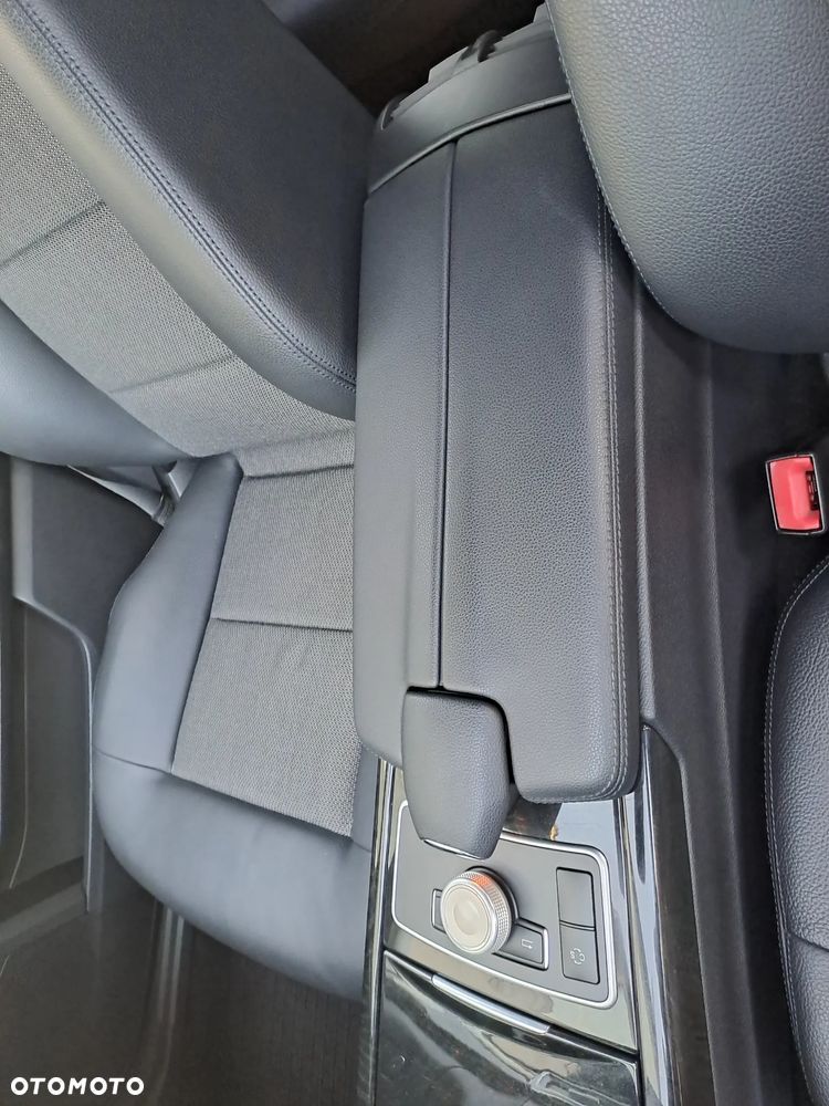 Mercedes-Benz Klasa E 350 CDI BlueEff - 15