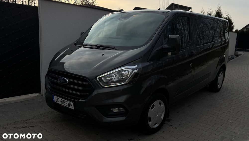 Ford TRANSIT CUSTOM - 3