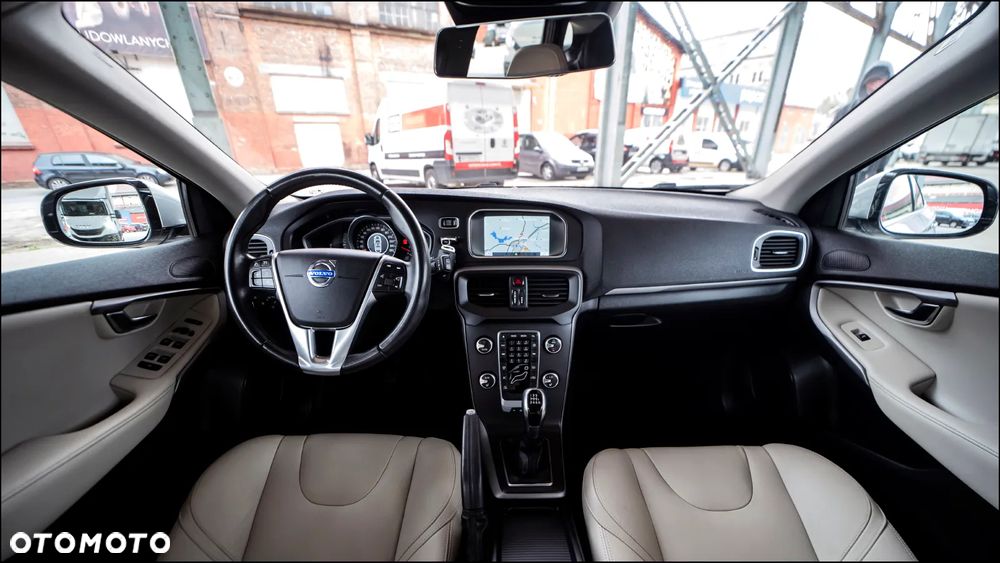 Volvo V40 - 14