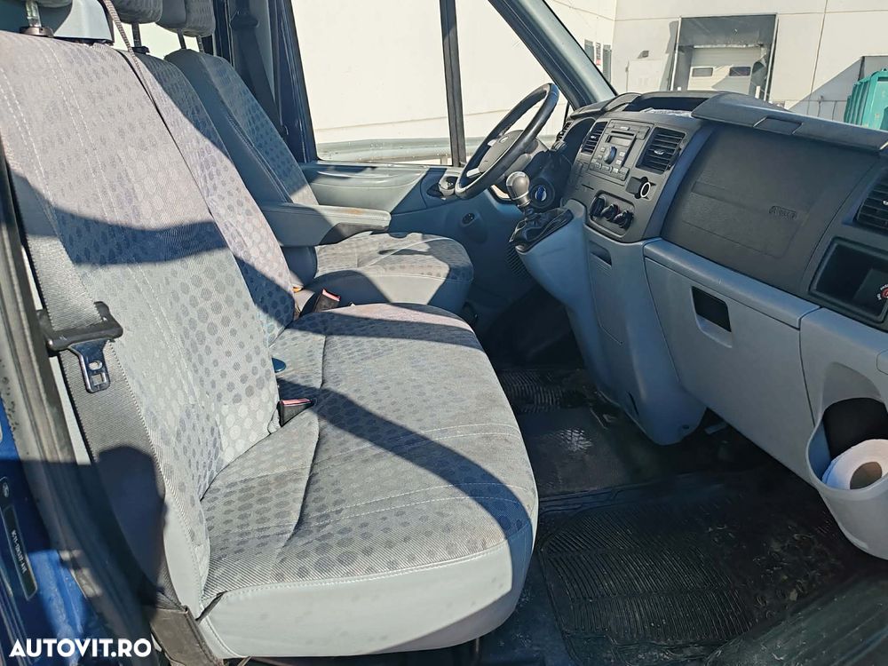 Ford Transit - 11