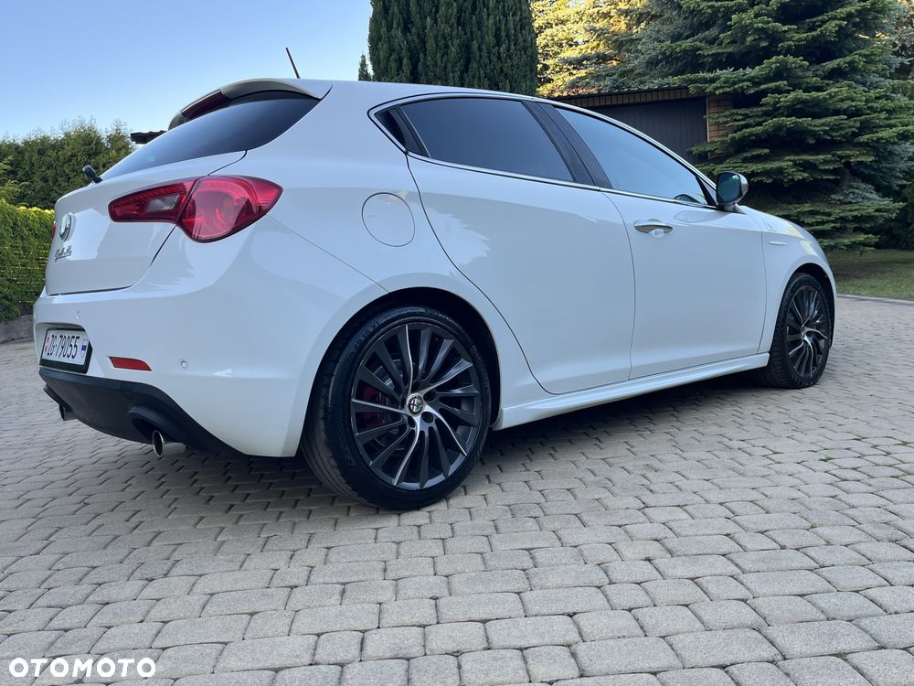 Alfa Romeo Giulietta 1.8 TBi 16V Quadrifoglio Verde - 36