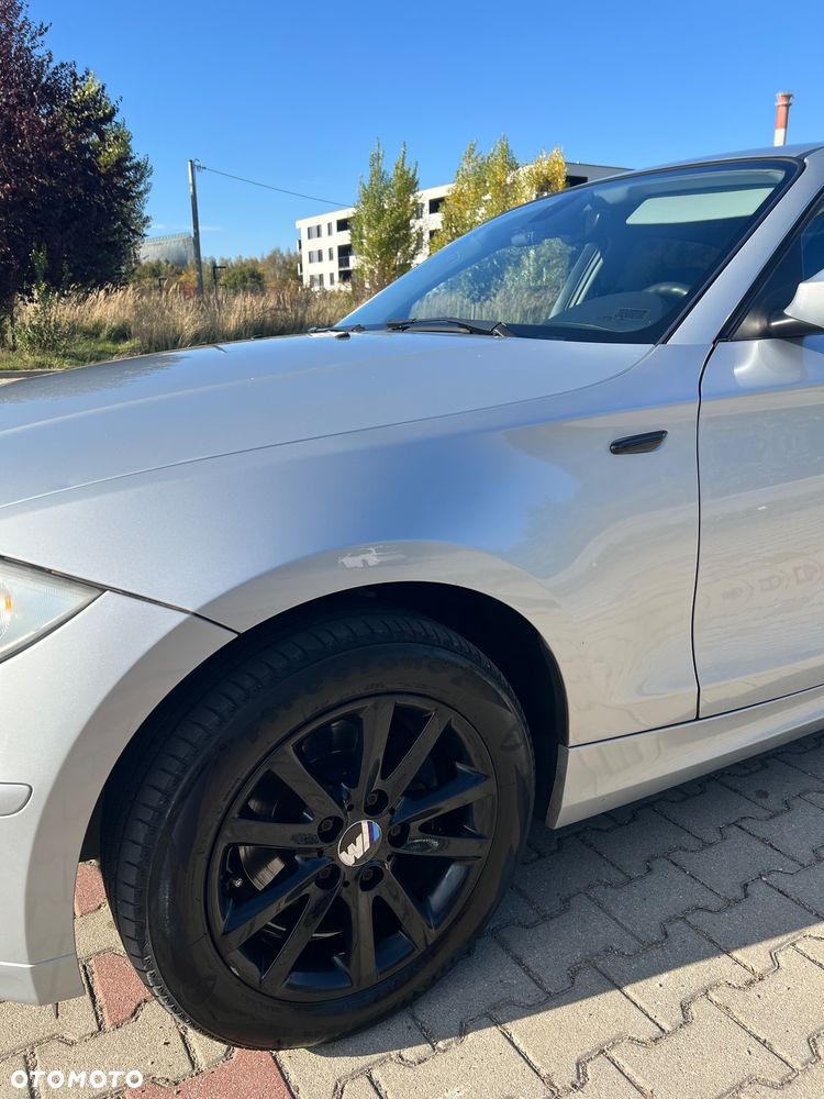 BMW 1 Series 2008 photo 3