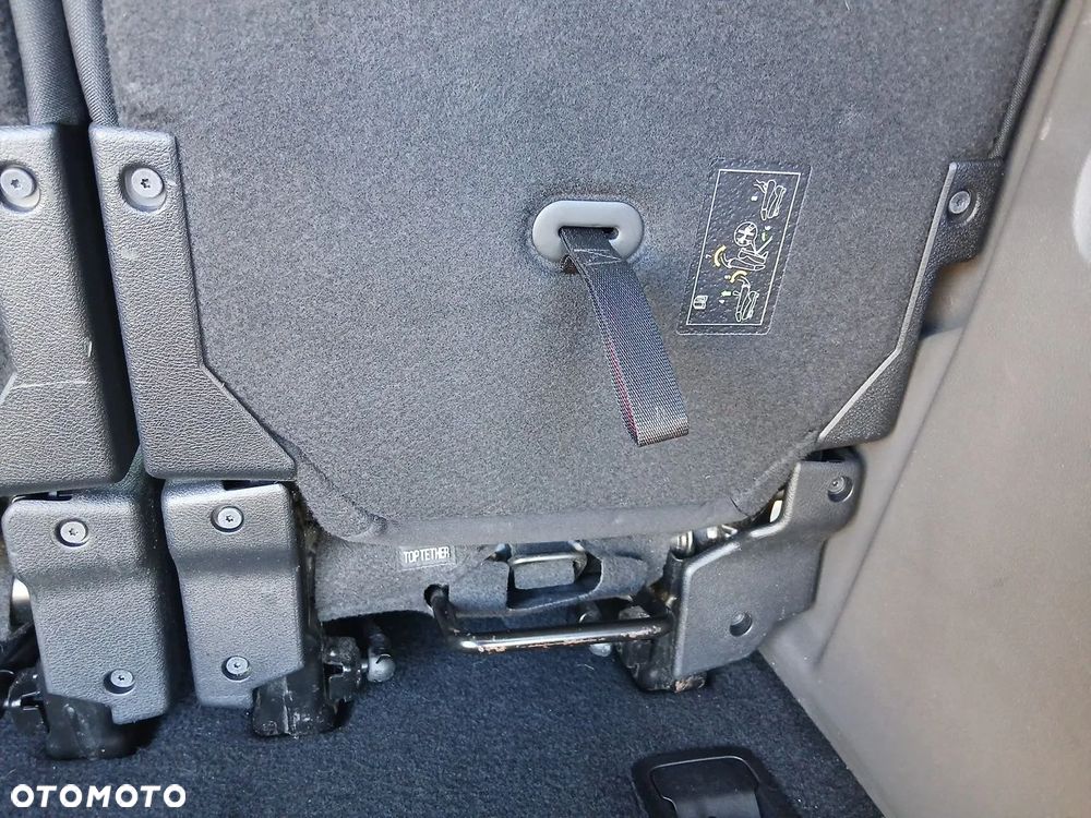 Ford Tourneo Connect 1.5 EcoBlue Titanium PowerShift - 34