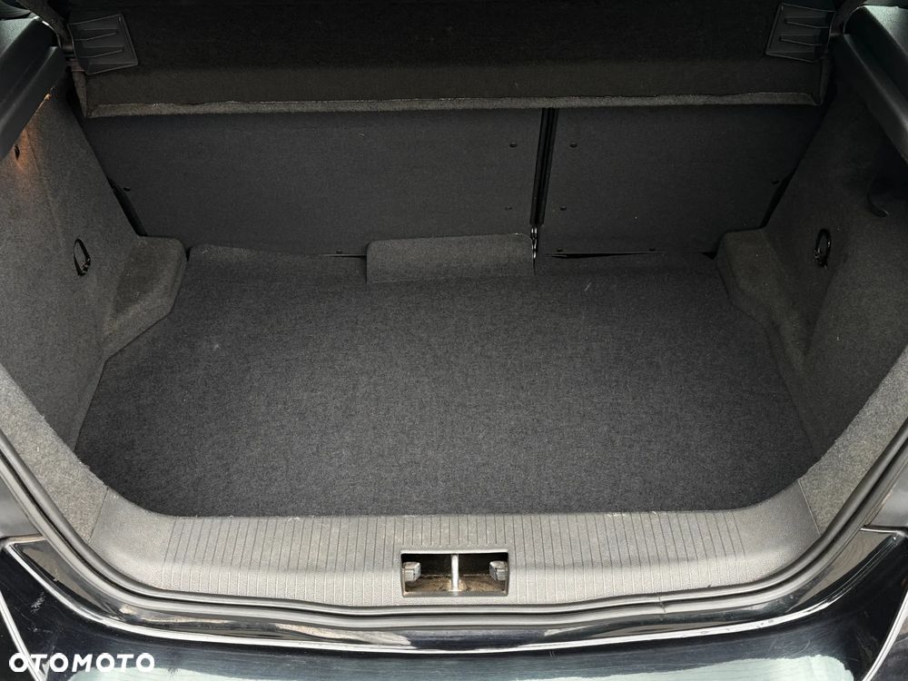 Opel Astra 1.4 Enjoy - 24