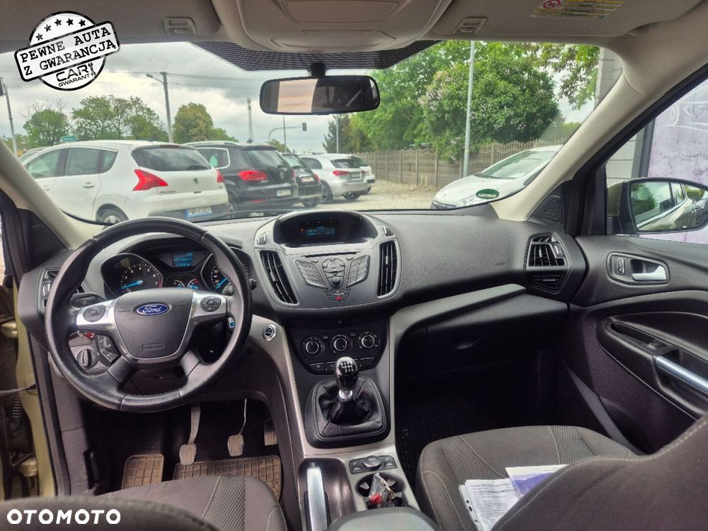 Ford Kuga - 14